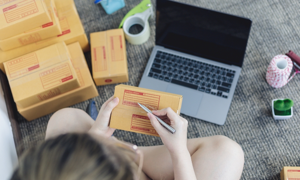 Ambalaža je rastuća ideja za online biznis jer sve više ljudi svakodnevno prodaje proizvode putem interneta